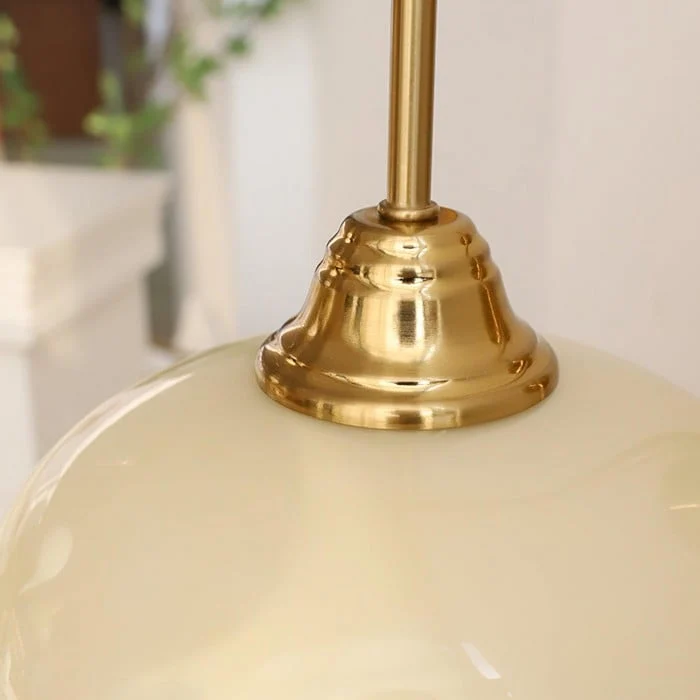 Minimalistische Wandleuchte aus Glas – Eléganza