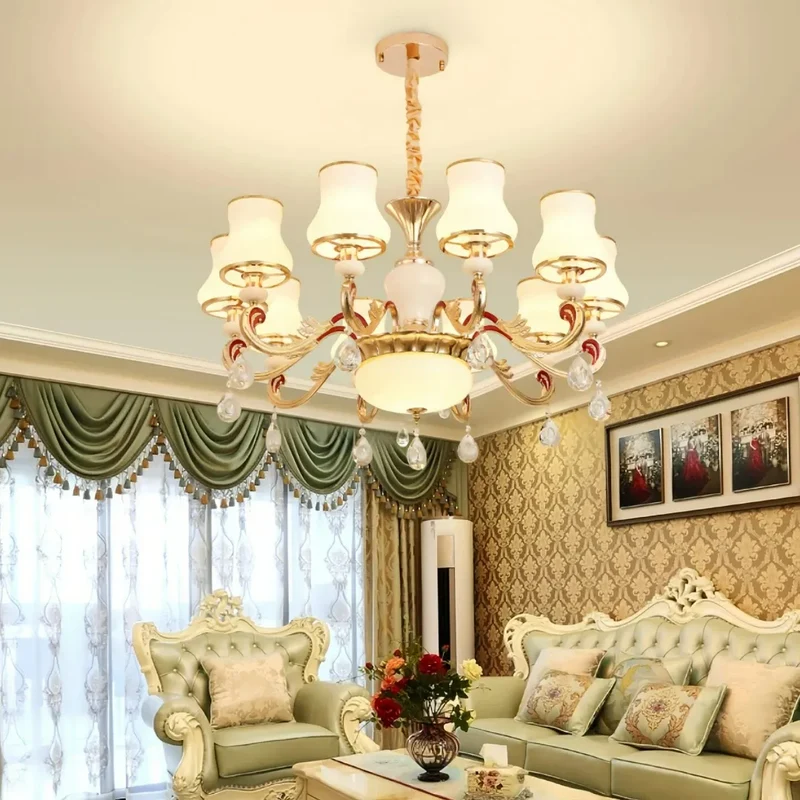 Vintage Kronleuchter in Gold mit Glasschirmen für das Wohnzimmer