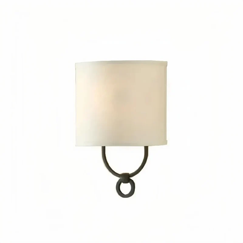 Beige Vintage-Wandleuchte mit Stoffschirm für das Schlafzimmer