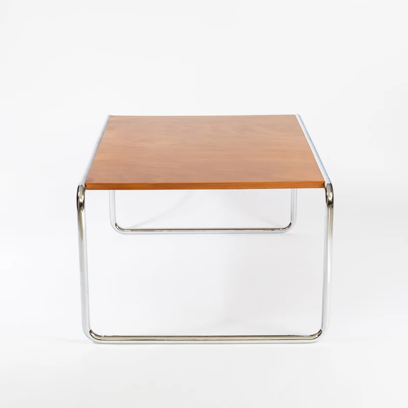 Couchtisch by Artur Drozd