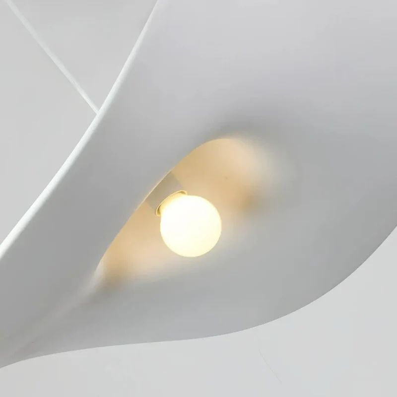 Pendelleuchte in Hutform, Weiß, modern, für das Esszimmer
