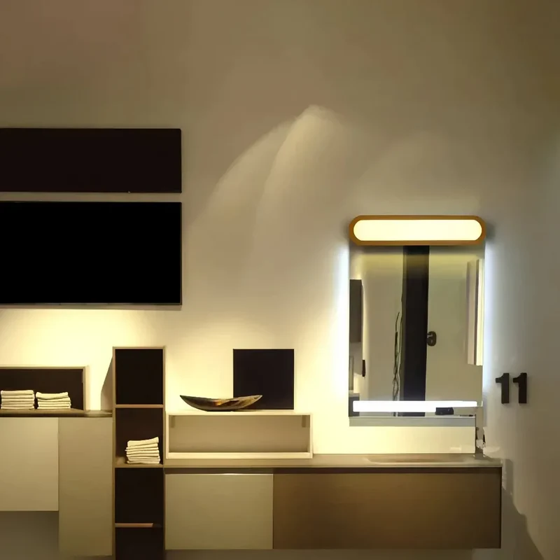 Ovale Wandleuchte aus Eichenholz im skandinavischen Design fürs Schlafzimmer