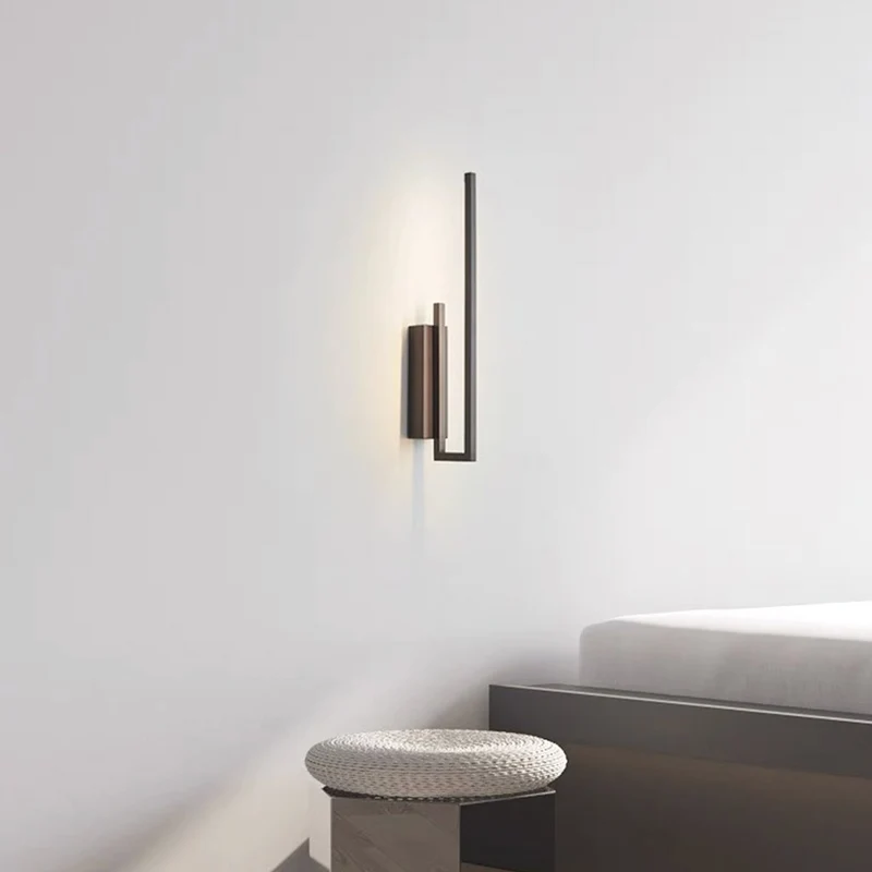 Wall Lamp Minimalist Copper Full Spectrum LED, Black / Gold