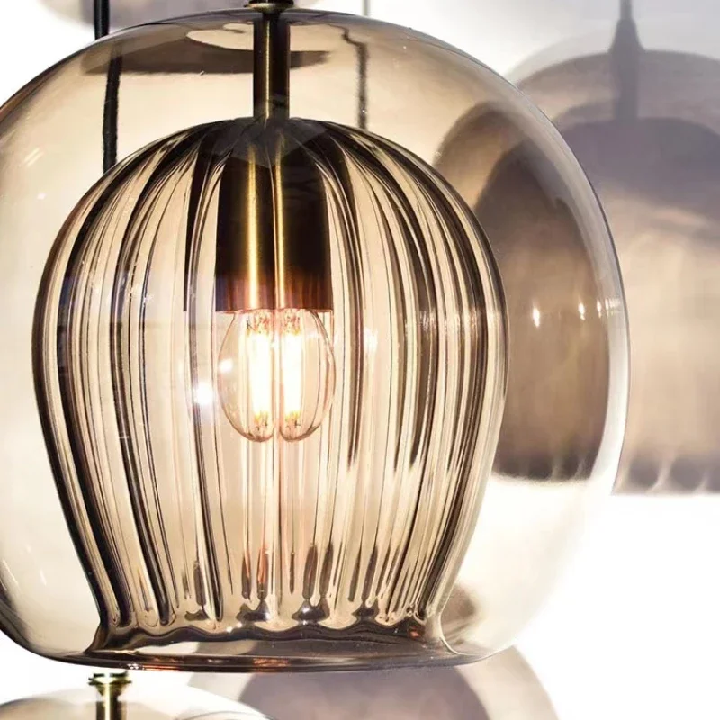 Nordische Glas-Hängelampe für moderne Innenräume – Ombreli