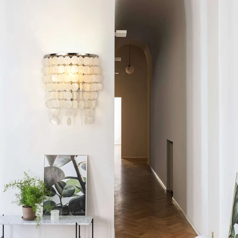 Moderne Wandleuchte für Wohnzimmer und Schlafzimmer – Shellura