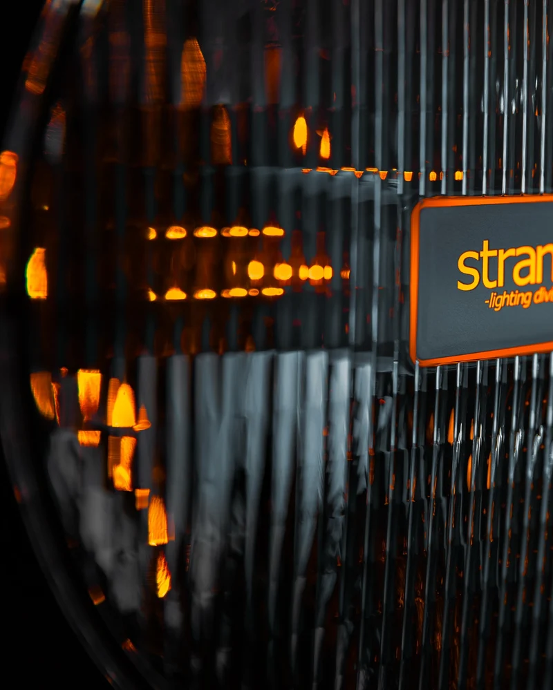 Strands IZE LED OG Fahrlicht / 9"