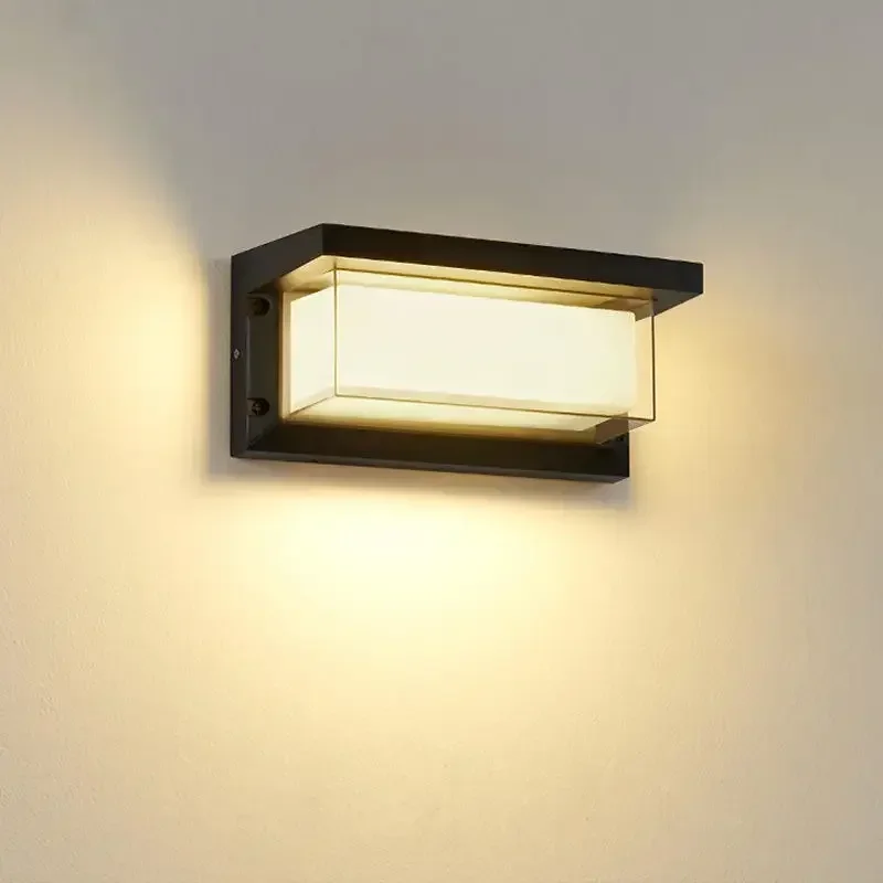 Thoralys – Vernetzte Nordische RGB-Wandleuchte