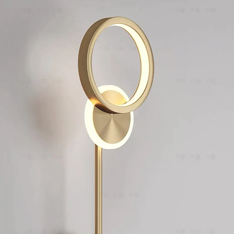 Wall Lamp Minimalist Copper LED for Bedroom, Black / Gold