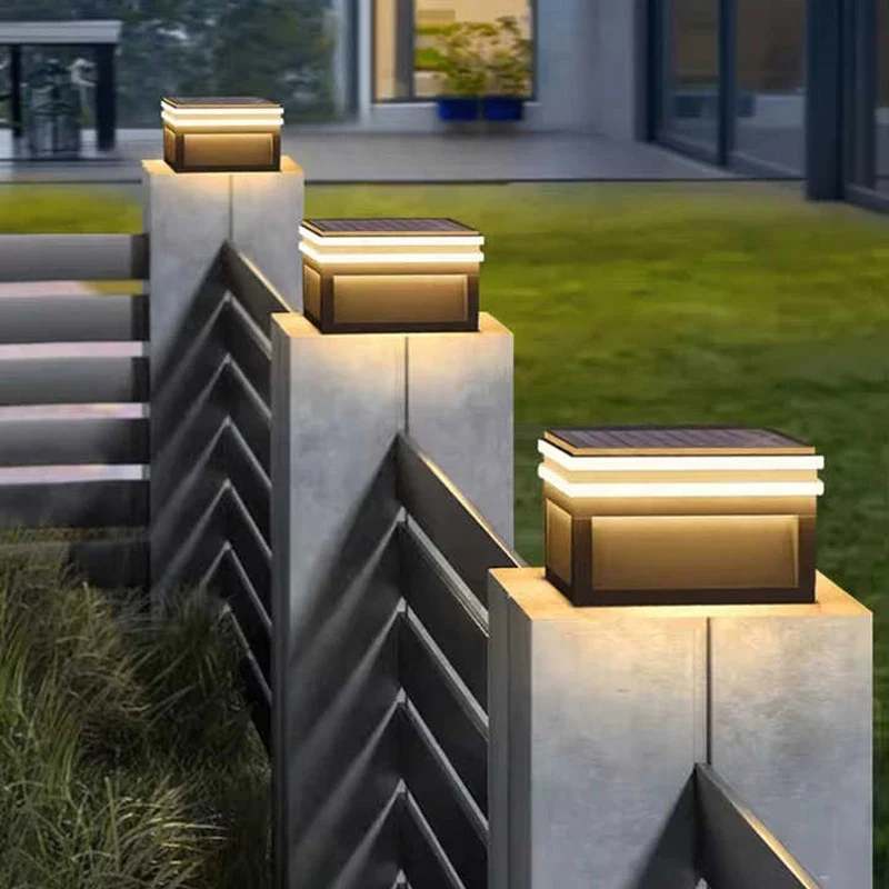 Quadratische Solar-Außenlampe aus Edelstahl – Hélion