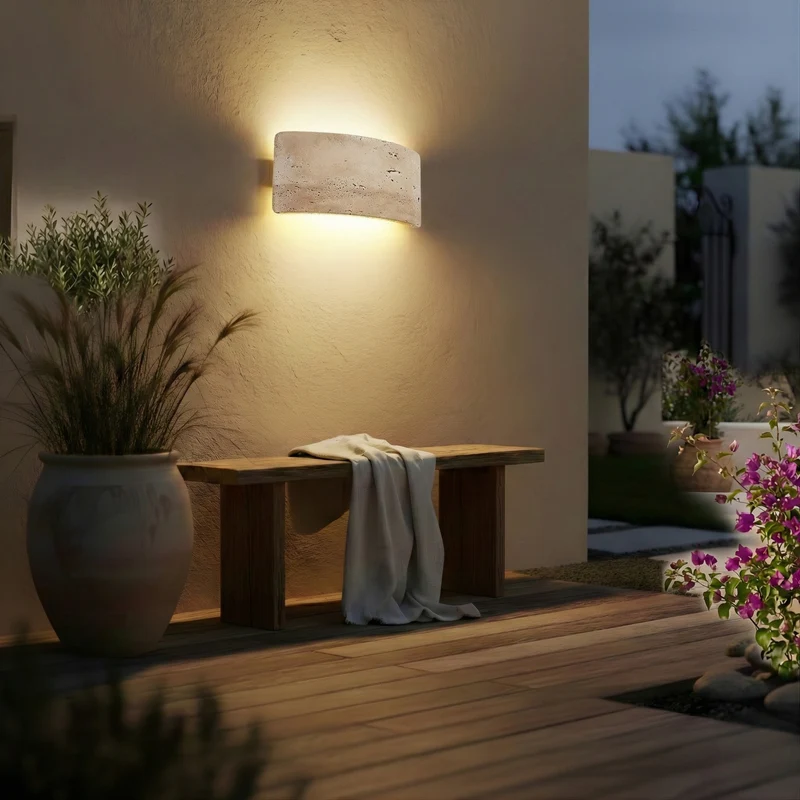Wandlampe aus Stein im Wabi-Sabi-Stil für die Terrasse – Stonara