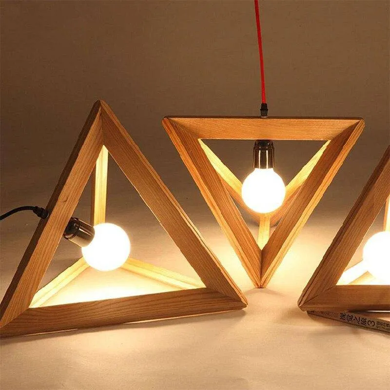Pyramidenförmige Holz-Hängelampe für Wohnzimmer – Trigonéa