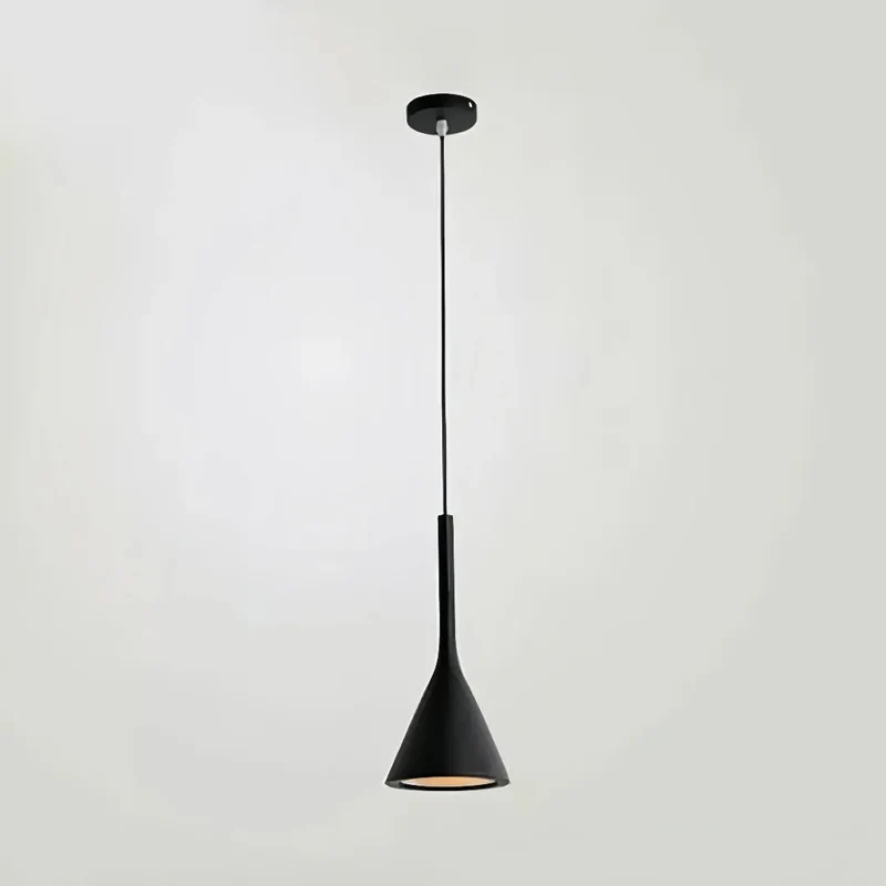 Moderne kleine Pendelleuchten aus Metall für den Bartisch