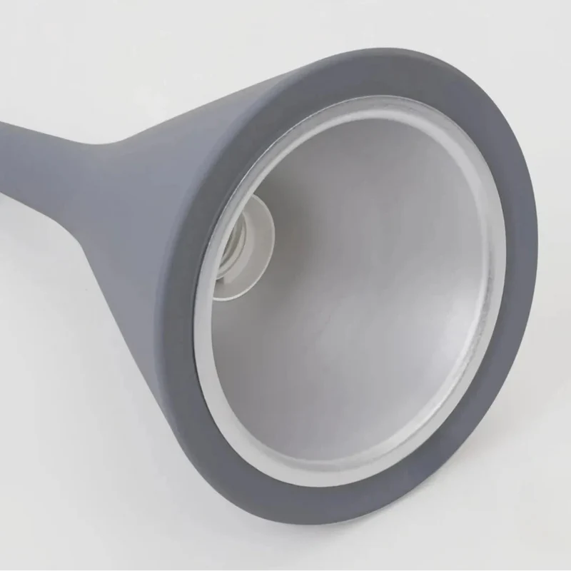 Moderne kleine Pendelleuchten aus Metall für den Bartisch