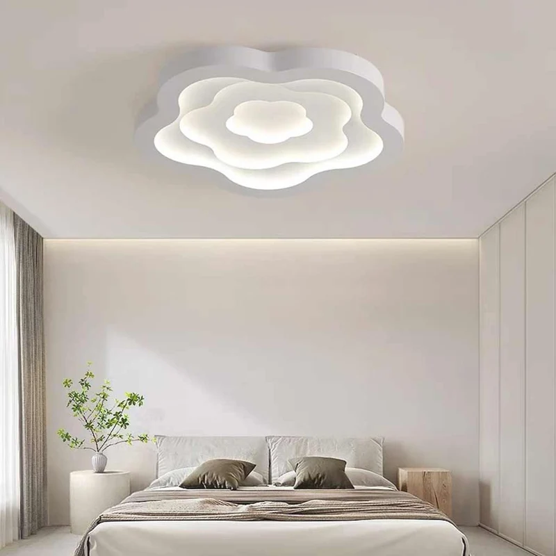 Flush Mount Ceiling Light Elegant Metal Geometric Flower, White