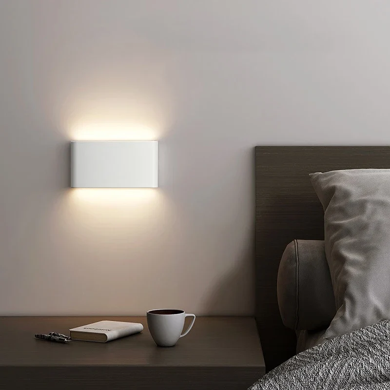 Moderne Wandleuchte aus Aluminium – Armonisa