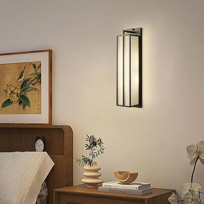 Wandleuchte aus Eisen und Leinen im chinesischen Stil für Schlafzimmer – Lumisan