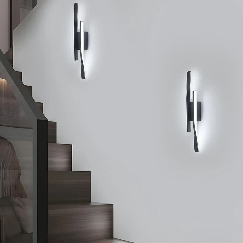 Moderne schwarze Wandleuchte für Wohnzimmer – Novaluces