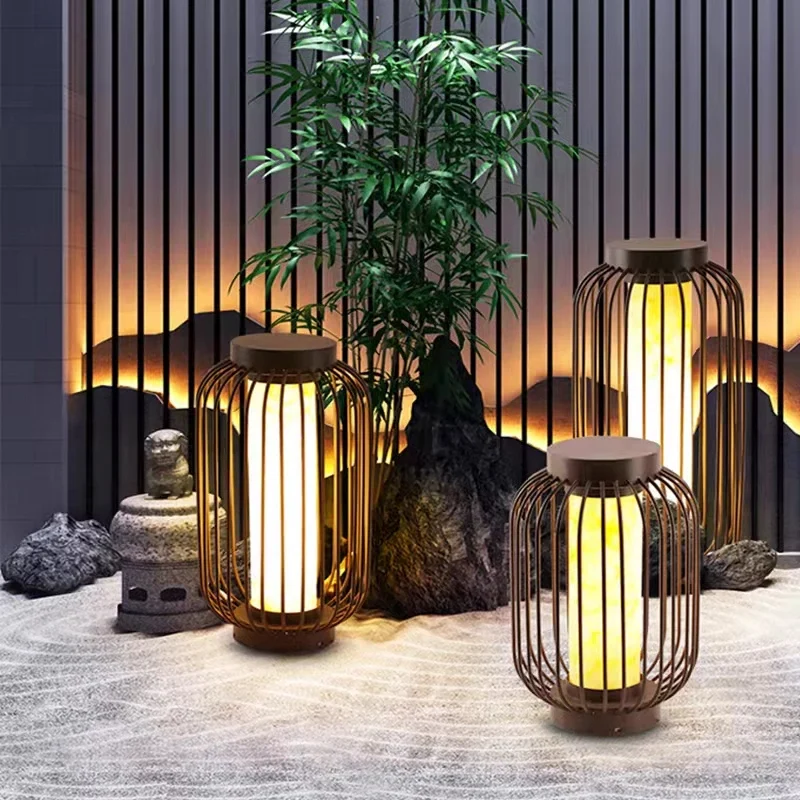 Moderne Rasenlampe aus Edelstahl – Taléria