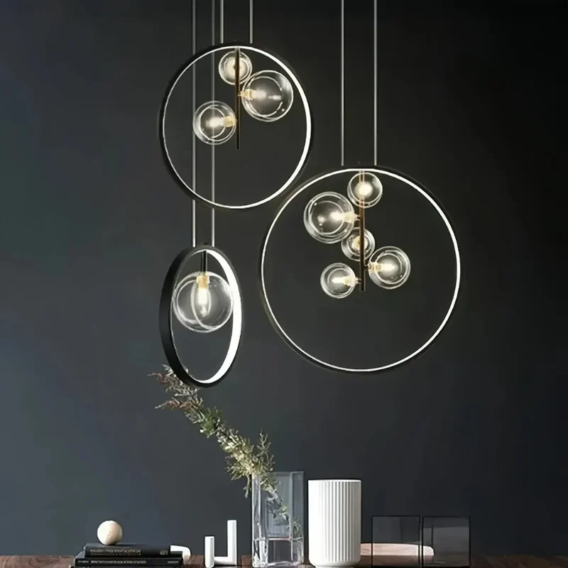 Pendelleuchte Bubbles aus Glas für das Esszimmer