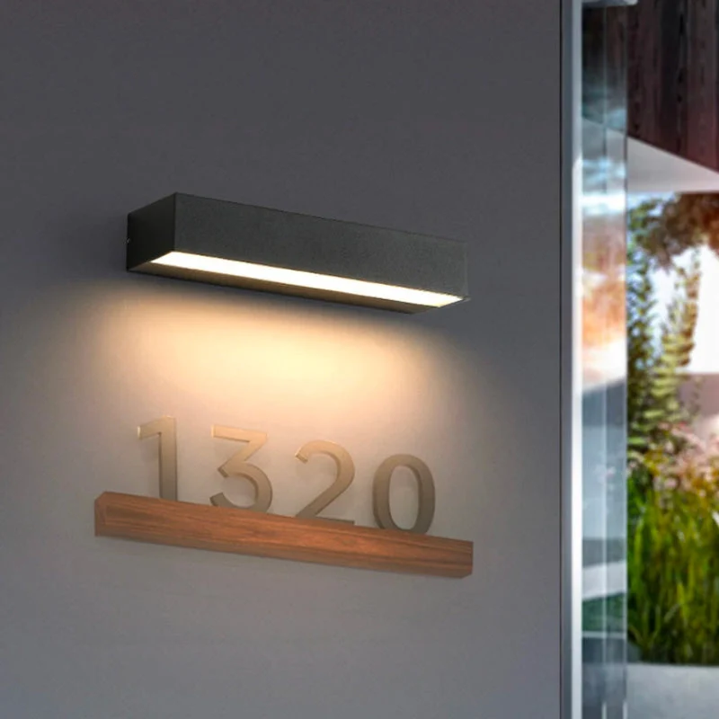 Moderne LED-Wandleuchte für Außen – Zéphiral