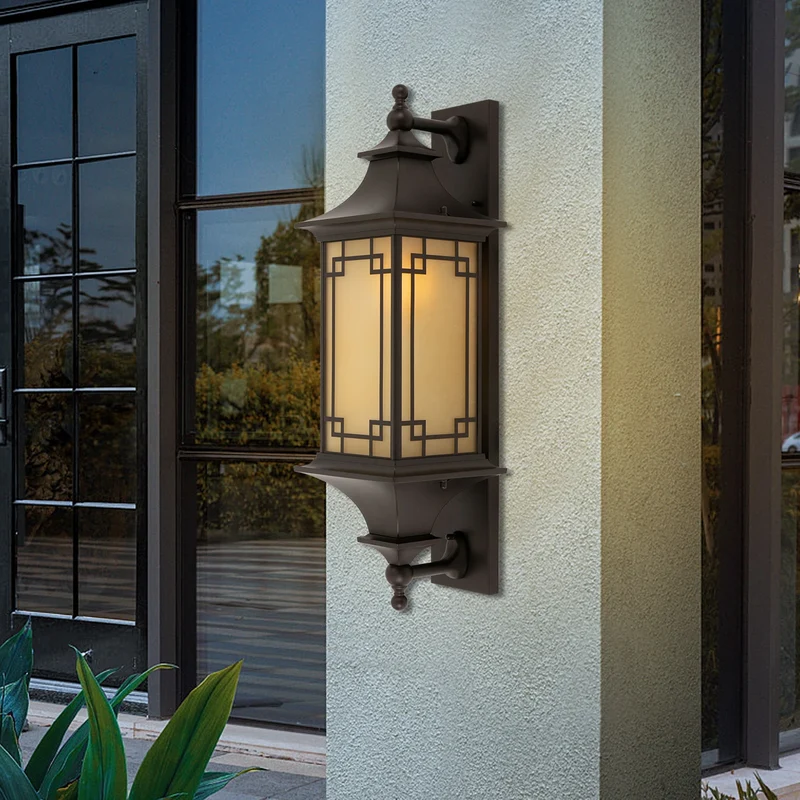 Außenwandleuchte aus Aluminium und Glas – Candelor