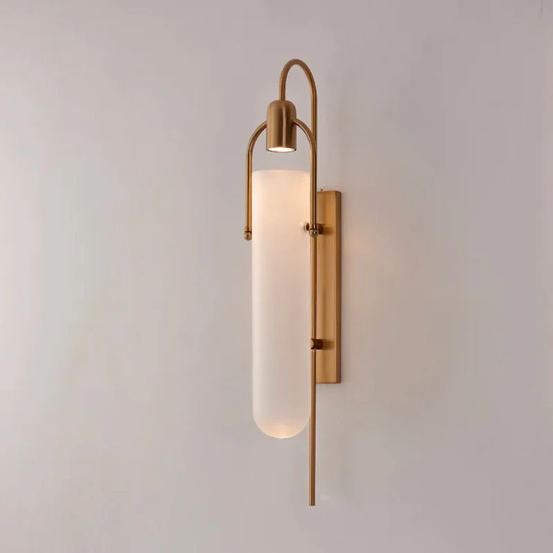 Moderne Wandleuchte in Gold und Schwarz – Estanor
