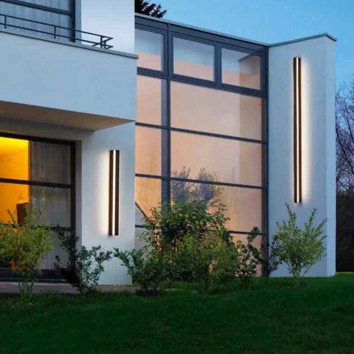 Wasserdichte LED-Wandleuchte aus Aluminium für den Außenbereich – Zalendis