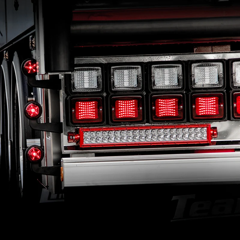 Strands IZE LED-Rücklicht mit roter Linse
