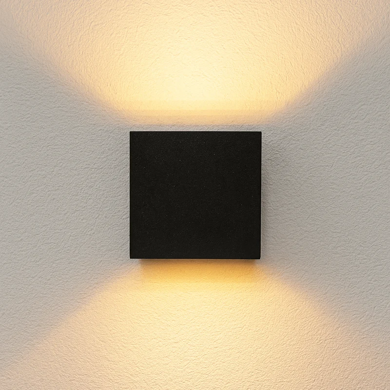 LED Wandleuchte 90° 7W 380lm 1800K extra warmweiß IP54 Schwarz - Lumo
