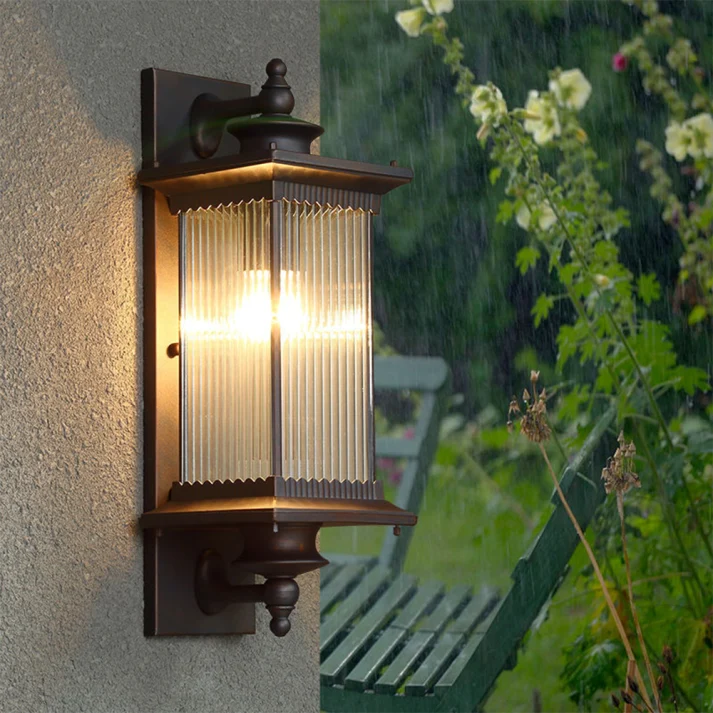 Retro Außenwandleuchte in Schwarz – Mirenoir