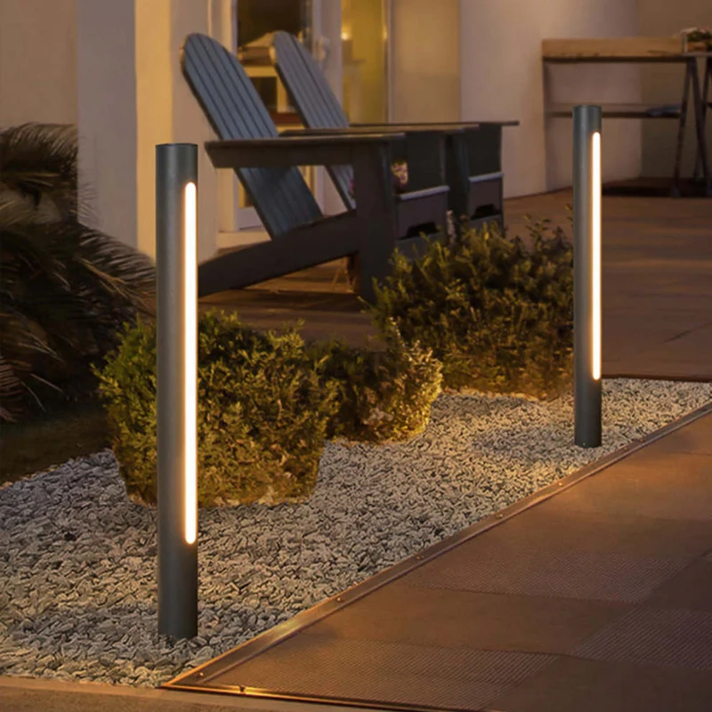 Außenwandleuchte aus Aluminium und mattem schwarzem Glas – Azuréos