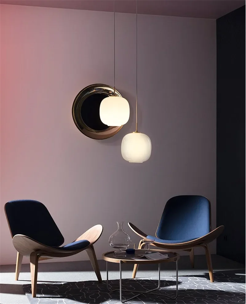 Minimalistische Hängeleuchte aus weißem Glas für die Küche – Solmara
