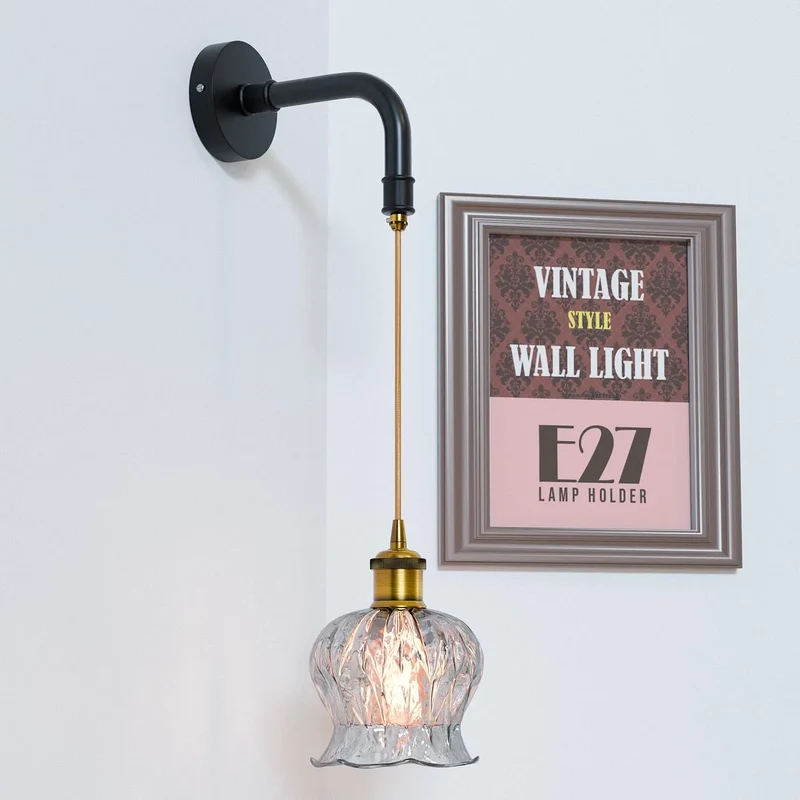 Moderne Wandlampe aus geripptem Glas | E27 Fassung ~3488