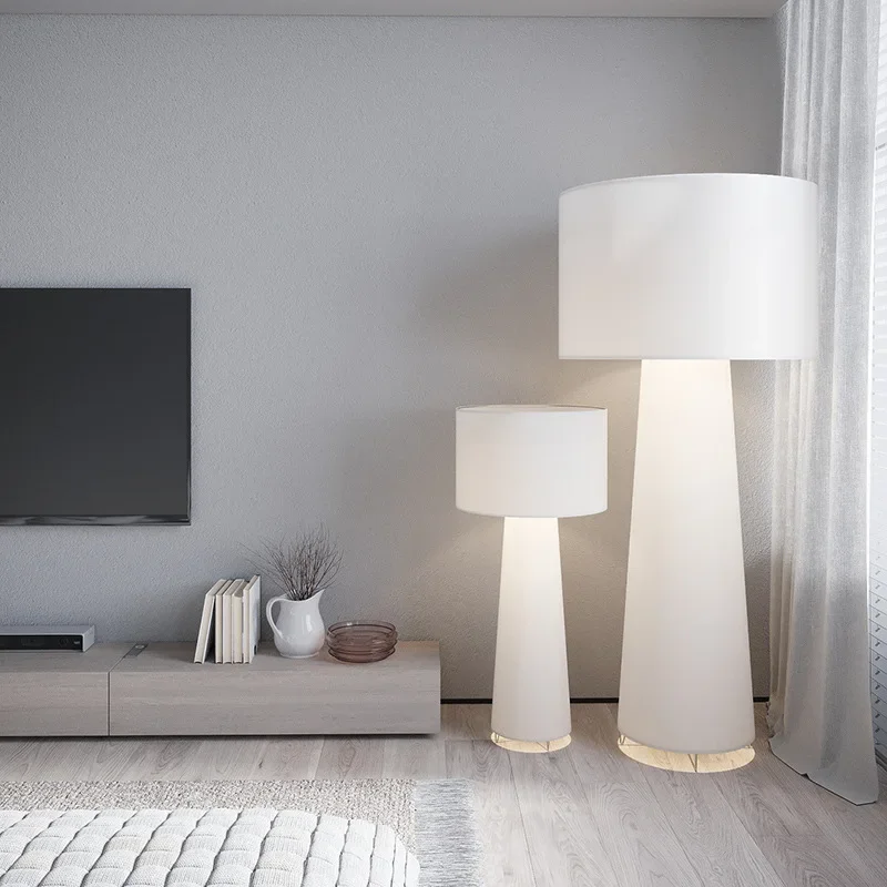 Stehlampe aus Stoff und Eisen im nordischen Design – Armonello