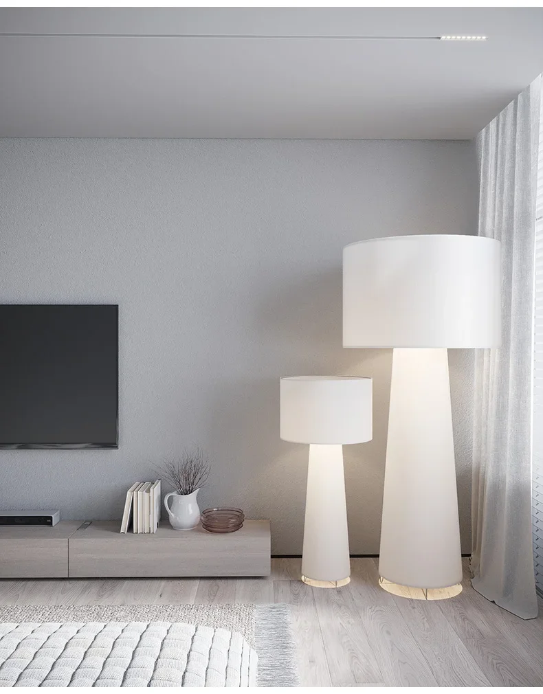 Stehlampe aus Stoff und Eisen im nordischen Design – Armonello