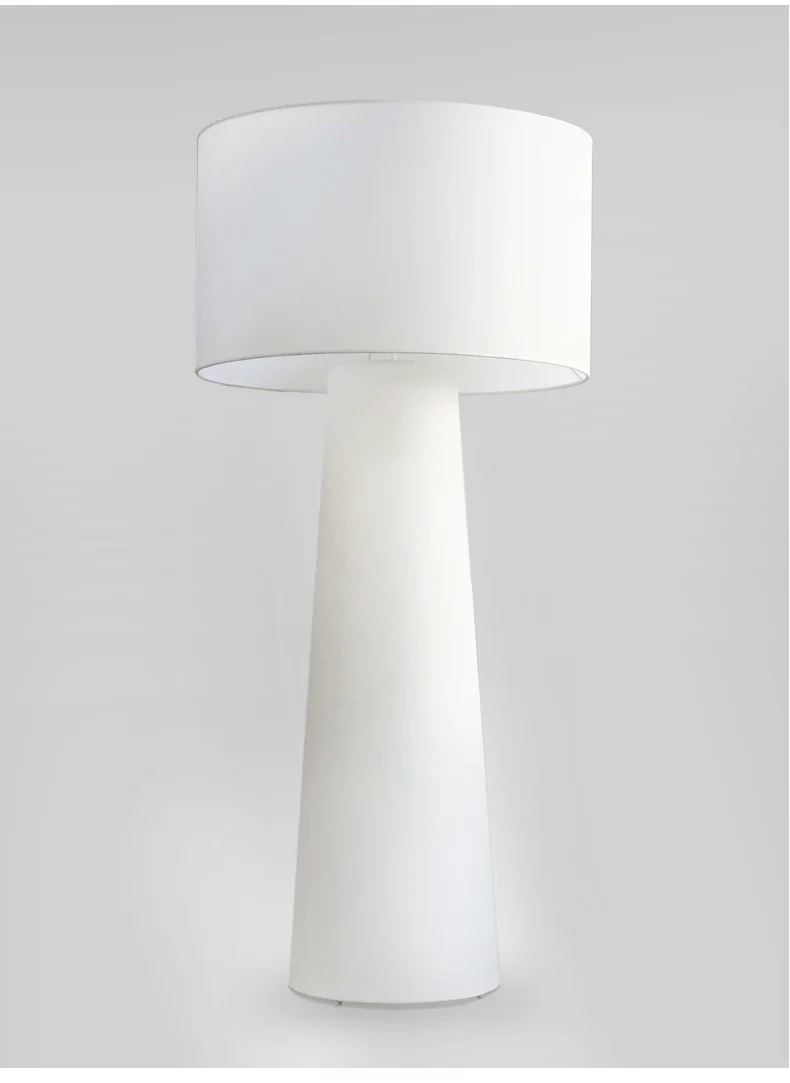 Stehlampe aus Stoff und Eisen im nordischen Design – Armonello
