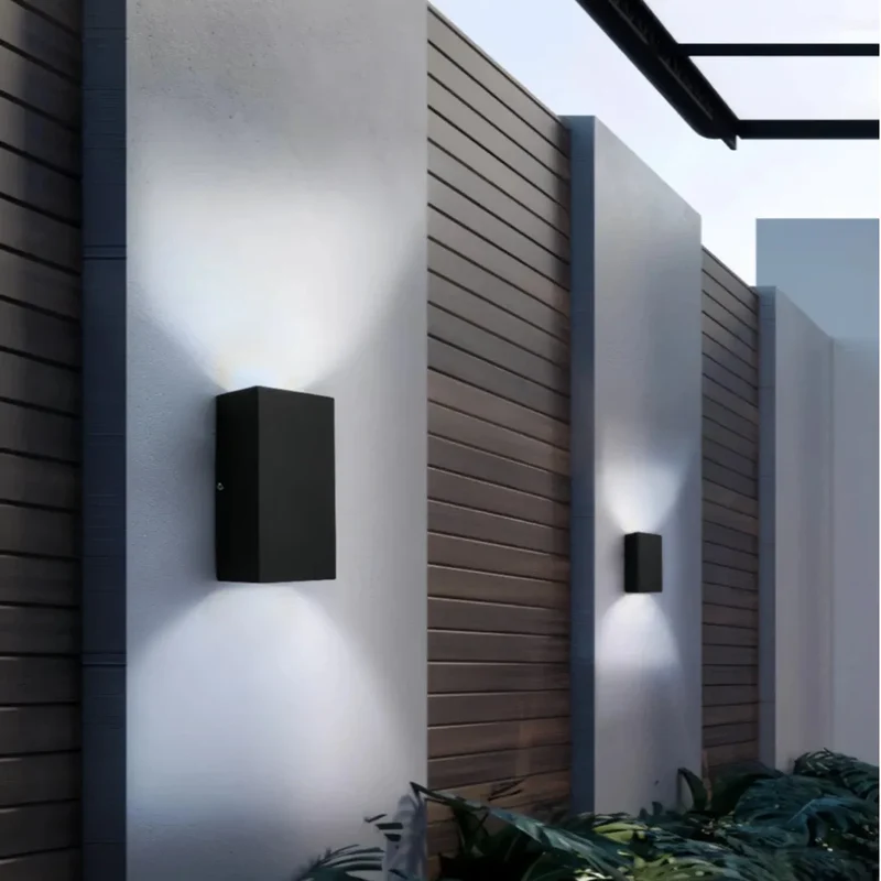 IP65 LED Außenwandleuchte Up & Down für Terrasse und Balkon