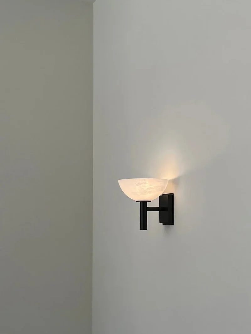 Wandleuchte aus Marmor und Kupfer für Schlafzimmer – Ciraluce