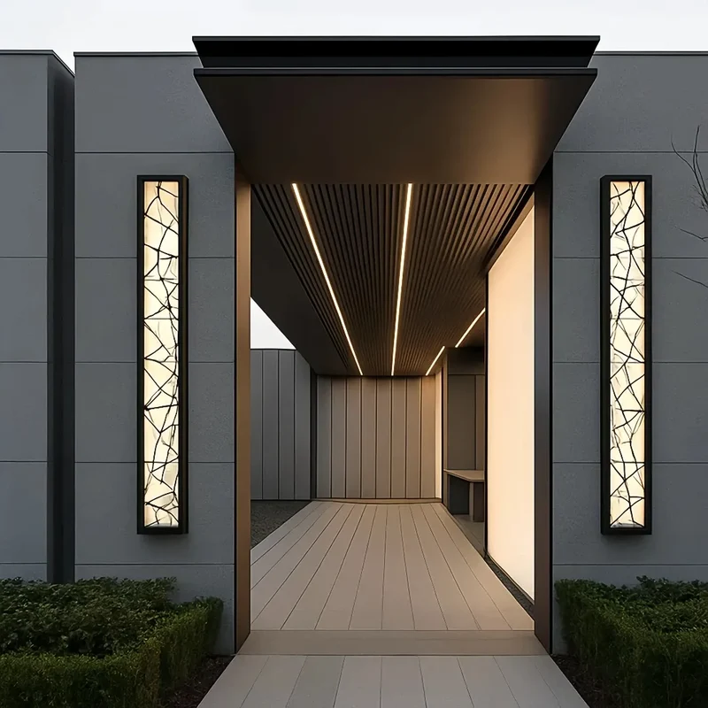 Längliche Außenwandleuchte im Design-Stil, IP65 für die Terrasse