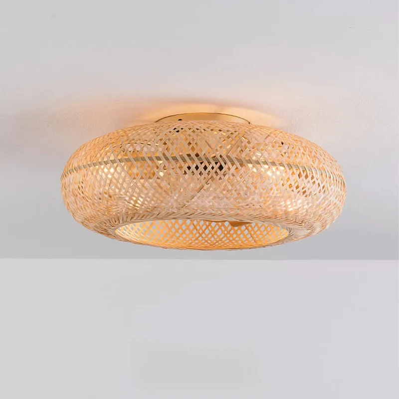 Kleiner Bambus-Deckenventilator mit Licht im Vintage-Stil
