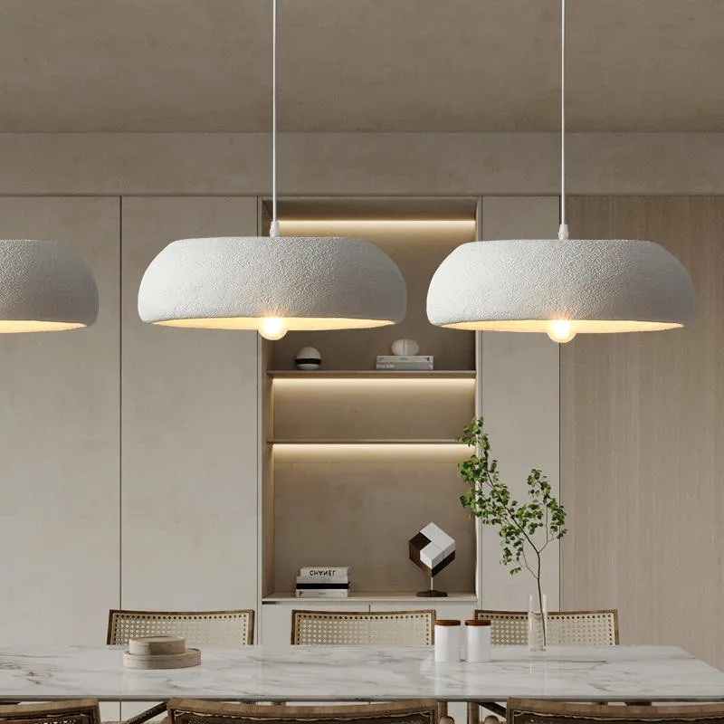 Minimalistische LED-Hängeleuchte aus Polymer für Bars und Restaurants – Zélynor