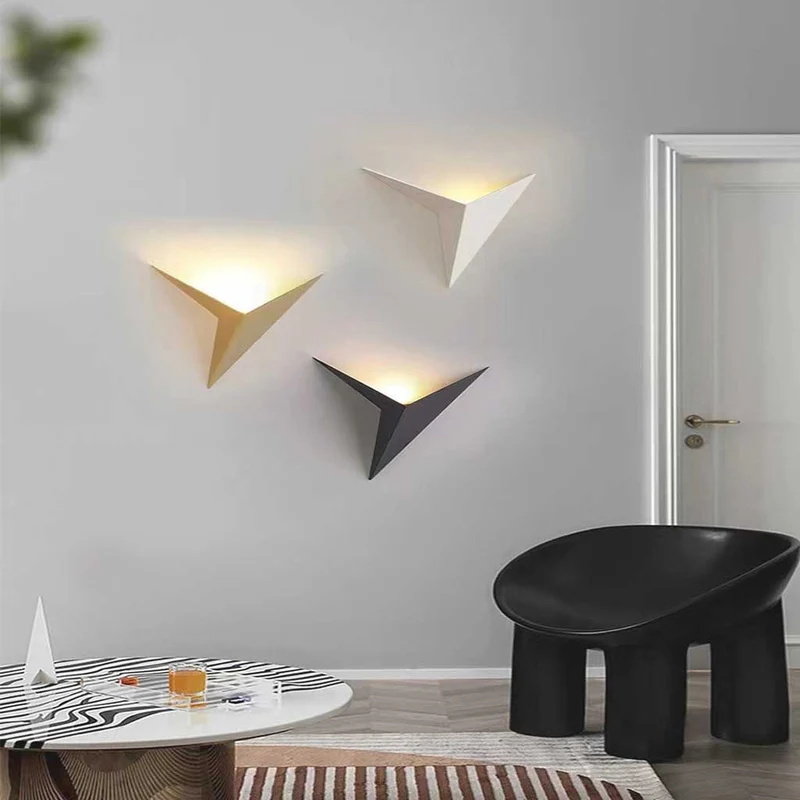 Wall Light Minimalist LED Unique Geometric Triangle Metal, 3 Colors