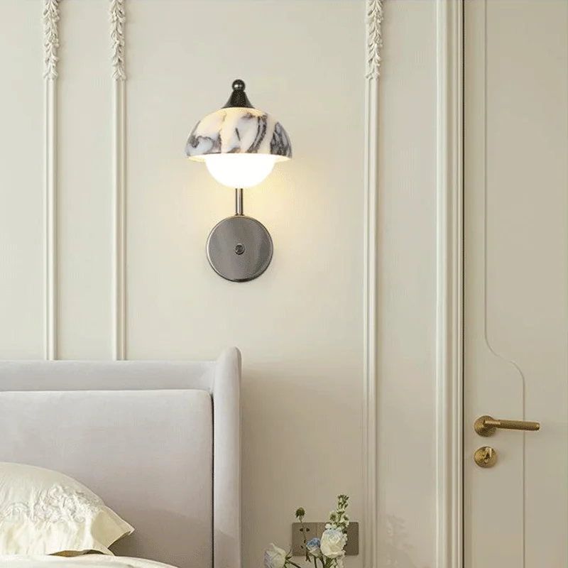 Wandleuchte aus Alabaster für luxuriöses Schlafzimmer – Alumina