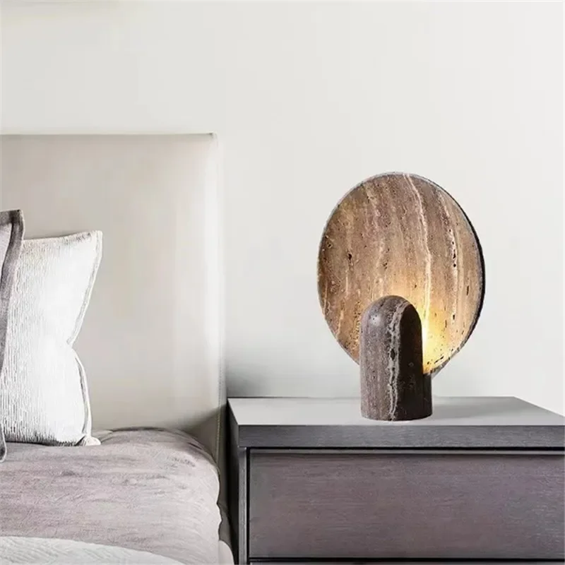 Minimalistische Tischlampe aus Harz – Creatisio