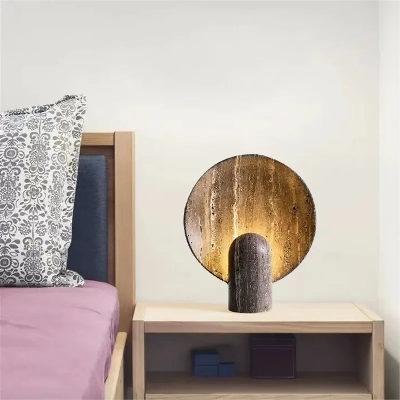 Minimalistische Tischlampe aus Harz – Creatisio