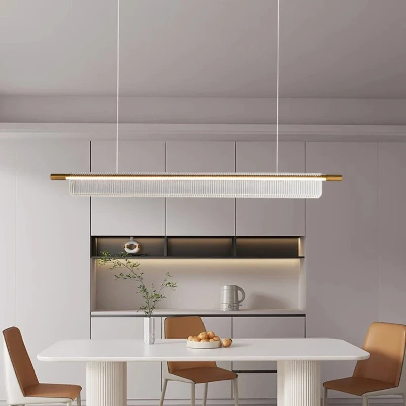 Moderne Metall-Hängeleuchte für Büros und Bars – Candelara