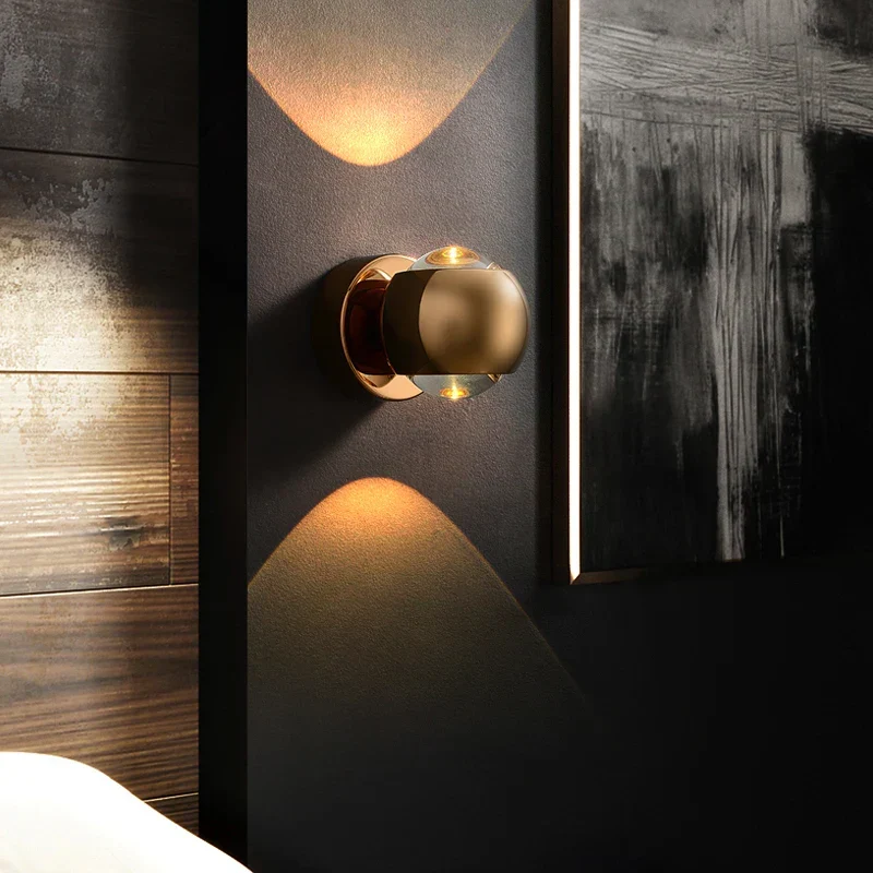 Minimalistische Wandleuchte aus Aluminium – Alumiscape