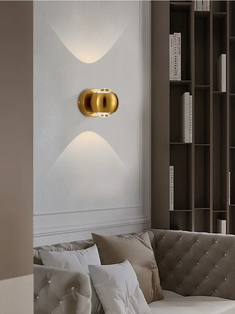 Minimalistische Wandleuchte aus Aluminium – Alumiscape