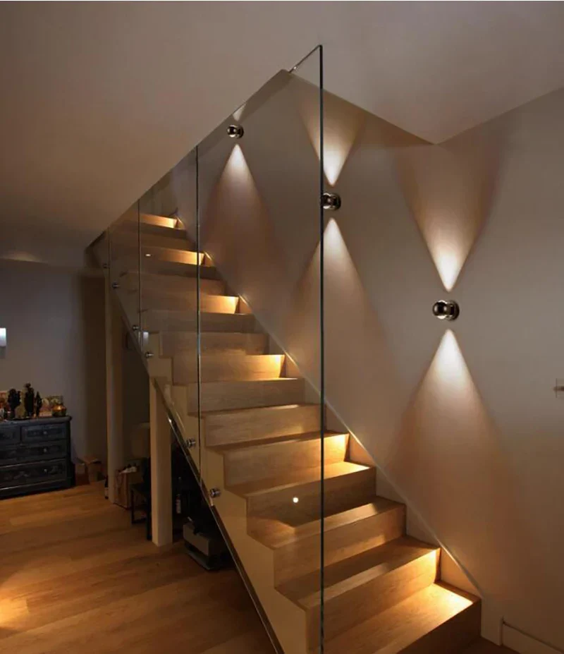 Minimalistische Wandleuchte aus Aluminium – Alumiscape