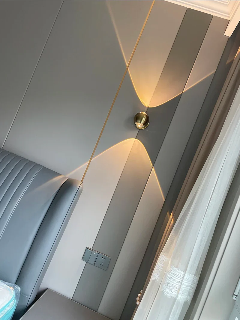 Minimalistische Wandleuchte aus Aluminium – Alumiscape